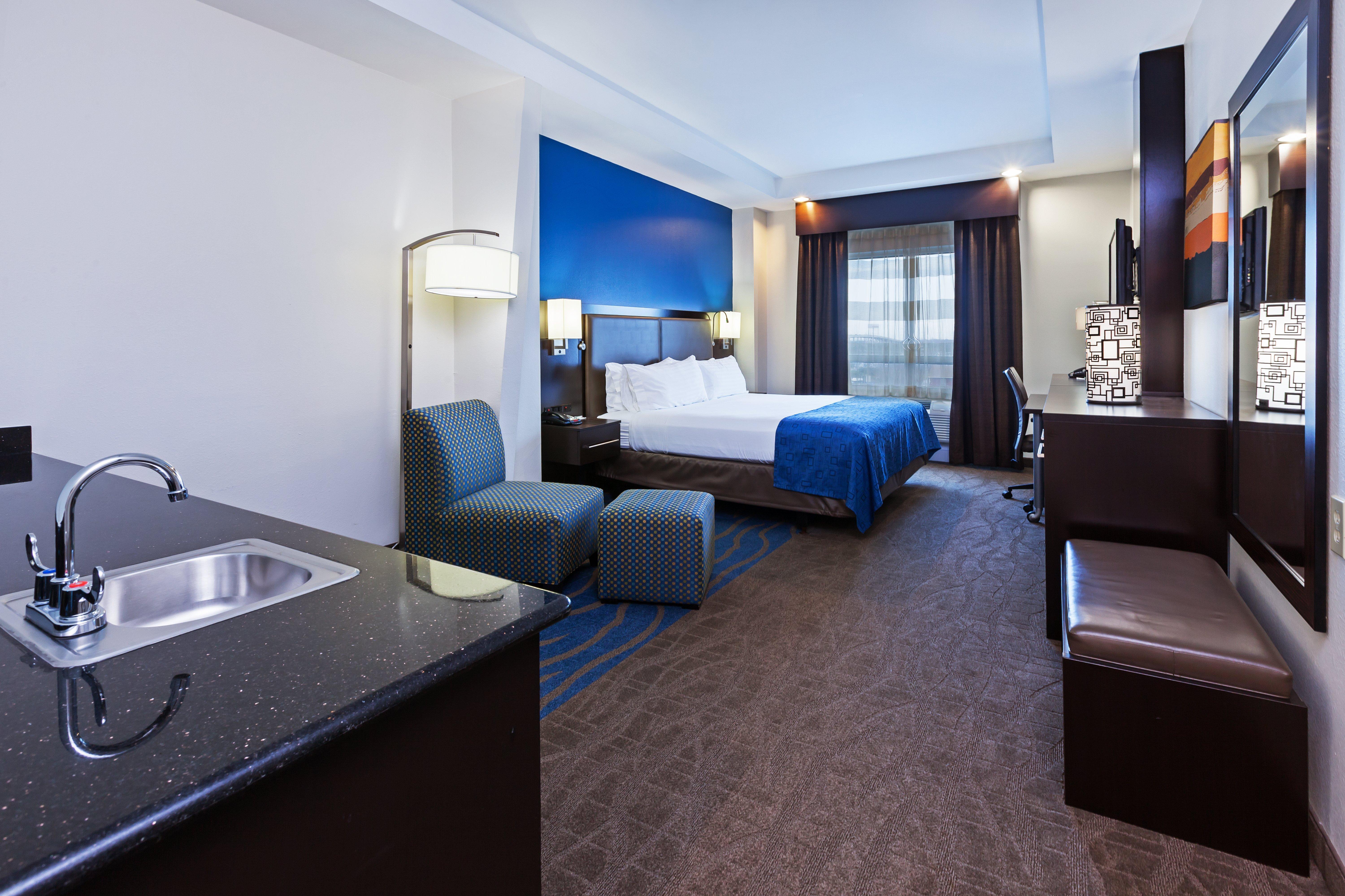 Courtyard By Marriott Houston Kemah Hotel Exterior photo